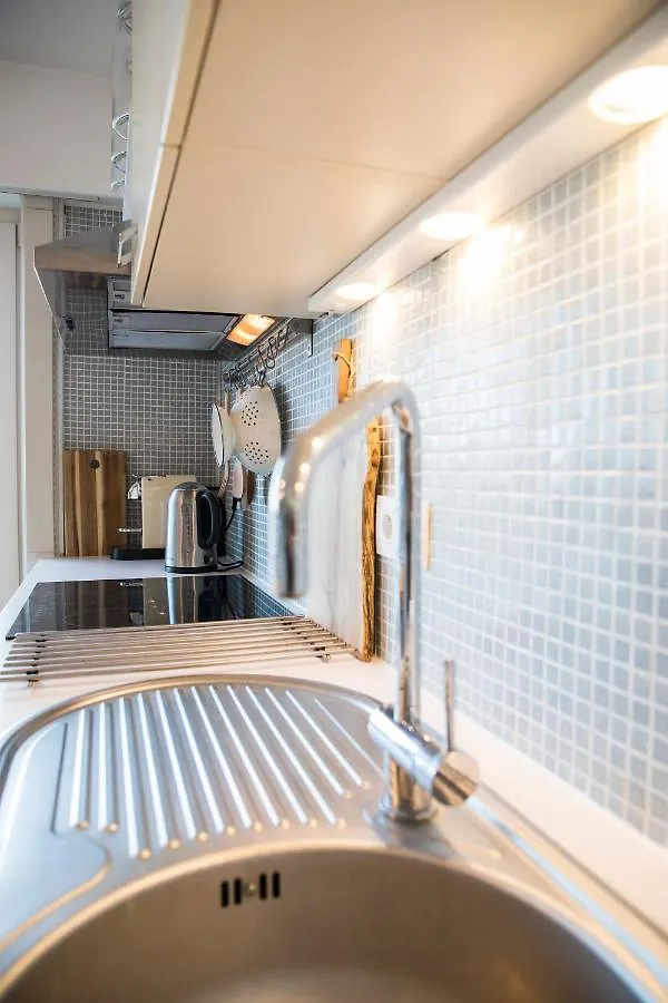 Charming studio in Bredene Appartement